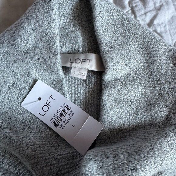 LOFT Women L Sleeveless Tunic Sweater Ribbed Neckline Oversized Fit Side Slit - Picture 6 of 7